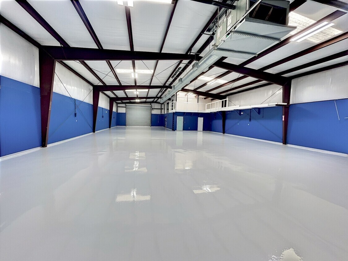 9333 Alberene Dr, Houston, TX for lease Interior Photo- Image 1 of 8