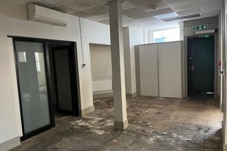 11 Rolle St, Exmouth for lease Interior Photo- Image 2 of 6