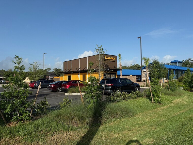 3502 Tampa rd, Oldsmar, FL à vendre - Photo du bâtiment - Image 2 de 4