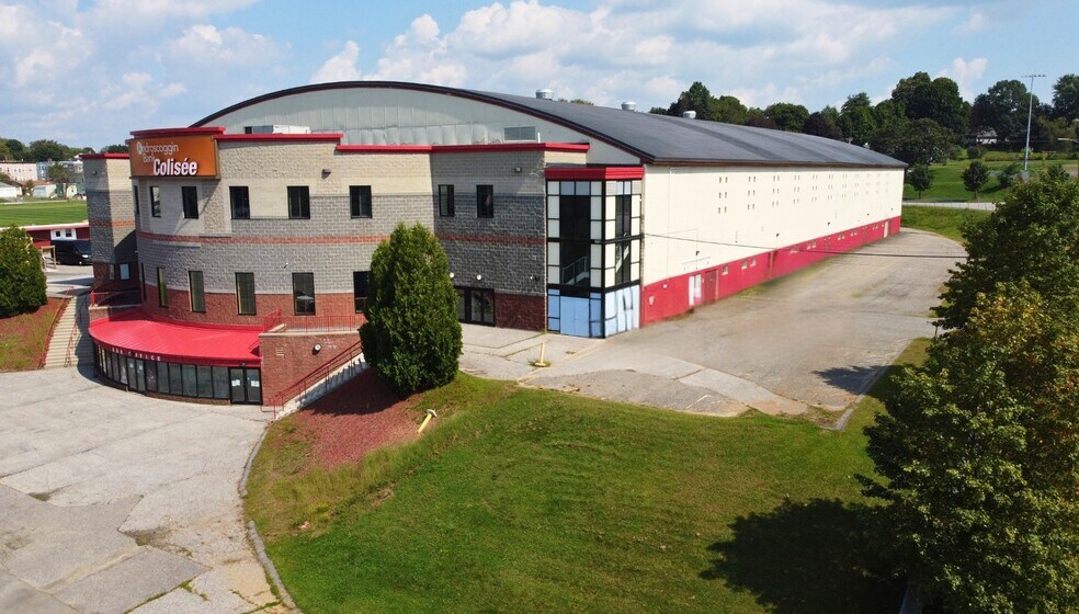 190 Birch St, Lewiston, ME à vendre - Photo du bâtiment - Image 2 de 19