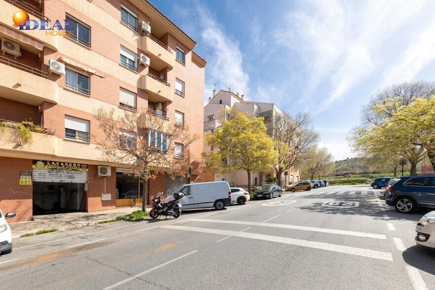 Retail in Granada, Granada for sale - Building Photo - Image 2 of 15