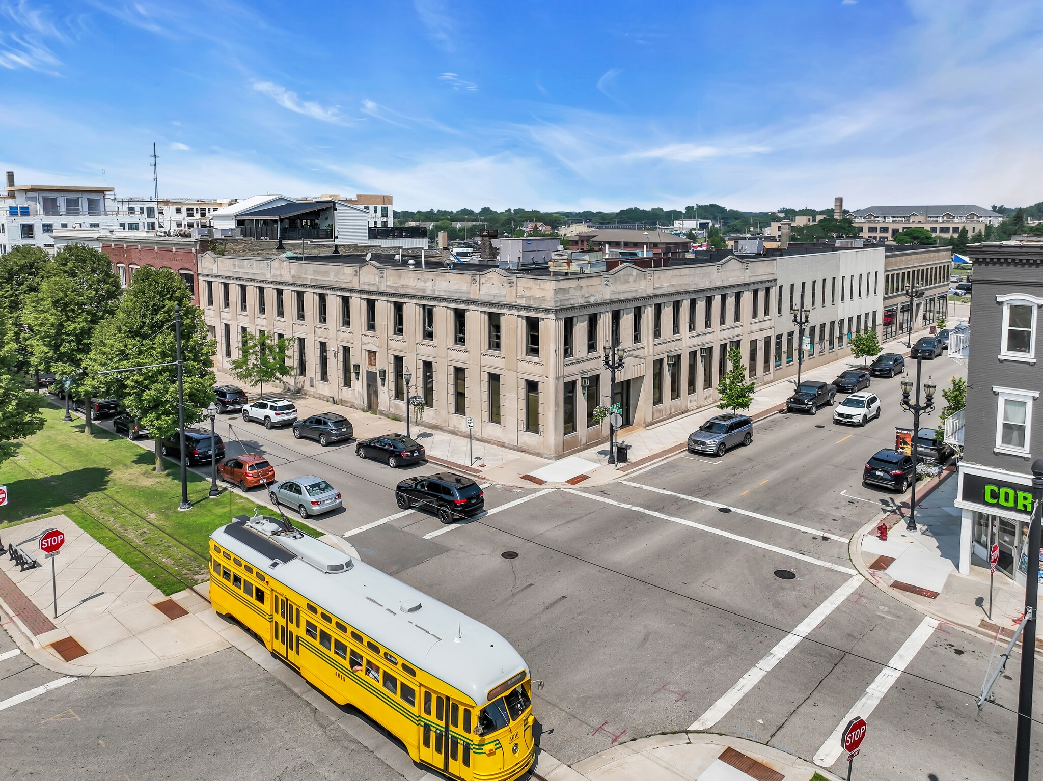 5522 6th Ave, Kenosha, WI for lease Primary Photo- Image 1 of 23