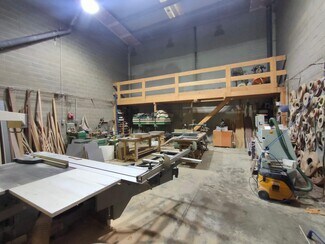 Plus de détails pour Industriel à vendre