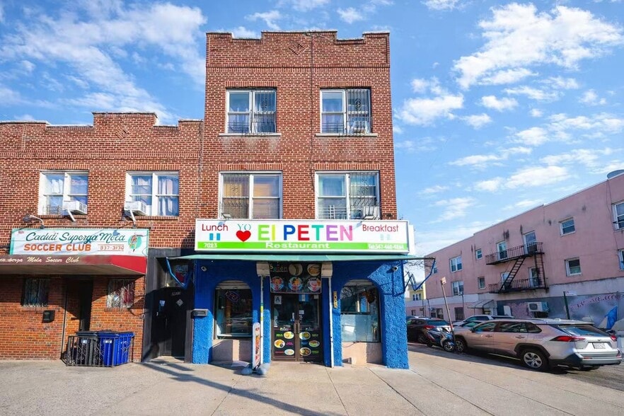7023 20th Ave, Brooklyn, NY à vendre - Photo du bâtiment - Image 1 de 17