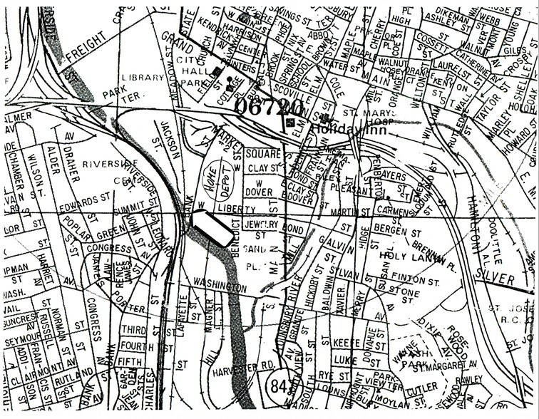 630 Bank St, Waterbury, CT à vendre - Photo du bâtiment - Image 2 de 2