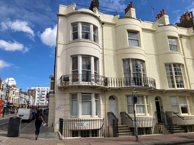 21 Regency Sq, Brighton à louer - Photo du bâtiment - Image 1 de 1