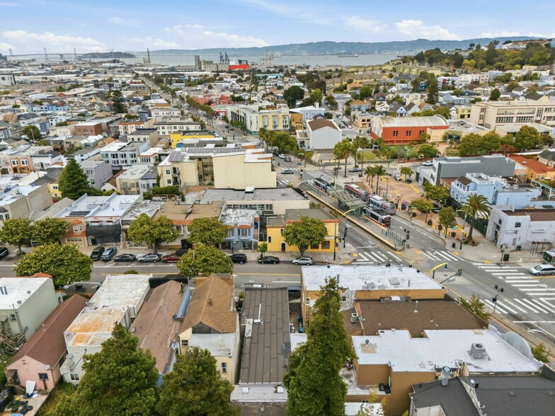 1609-1611 Palou ave, San Francisco, CA for sale - Building Photo - Image 1 of 35