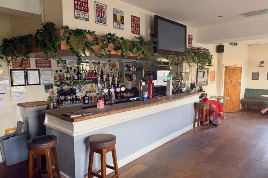 8 Bleak St, Cleckheaton à vendre - Photo intérieure - Image 2 de 6