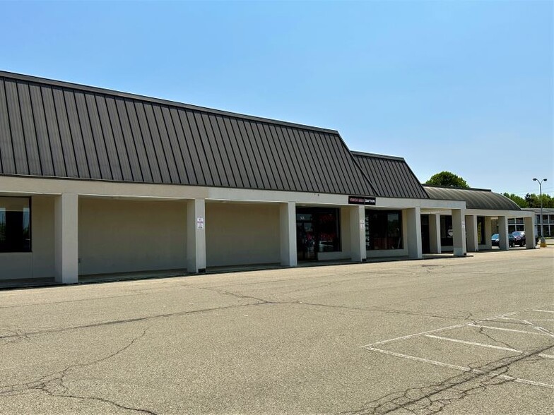 1156 Kauffman Ave, Fairborn, OH for lease - Building Photo - Image 1 of 9