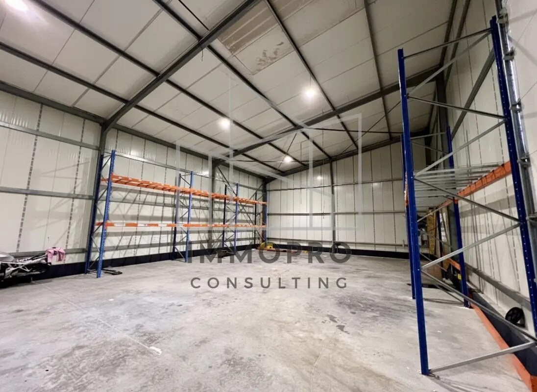 Flex in Fleury-sur-Andelle for lease Building Photo- Image 1 of 5