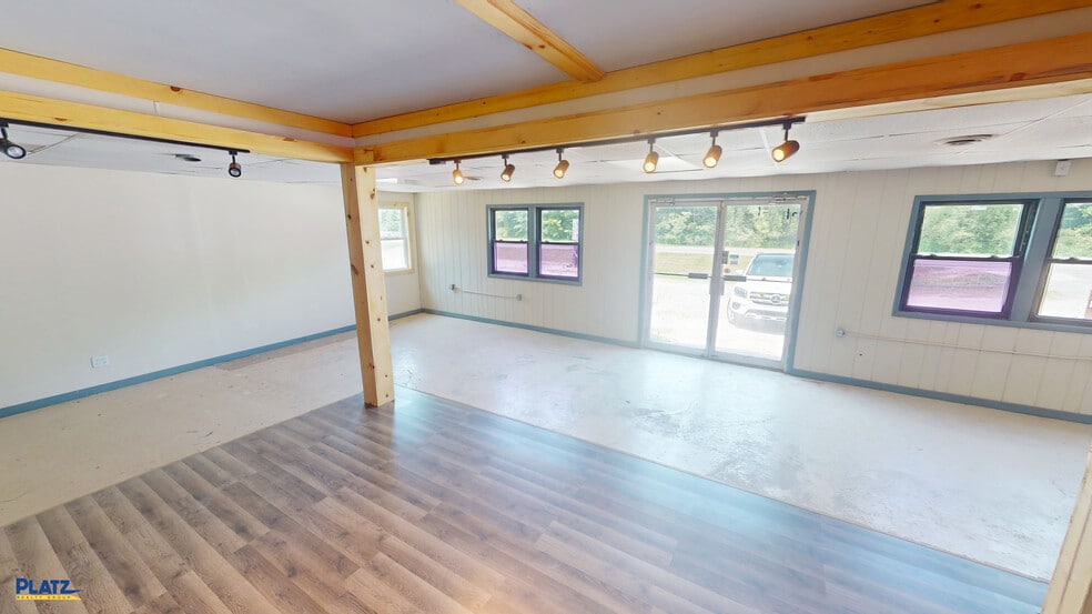 3278 State Route 5, Cortland, OH for lease - Building Photo - Image 3 of 15