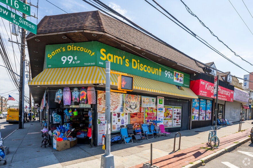 186-192 Beach 116th St, Far Rockaway, NY for lease - Building Photo - Image 3 of 4