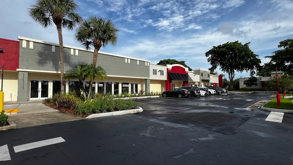 1879 N State Road 7, Lauderhill, FL for lease - Building Photo - Image 1 of 5