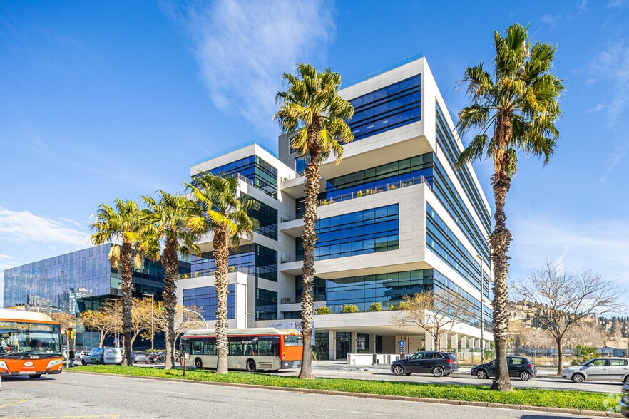 Passeig De La Zona Franca, 28-38, Barcelona, Barcelona for lease - Primary Photo - Image 1 of 2