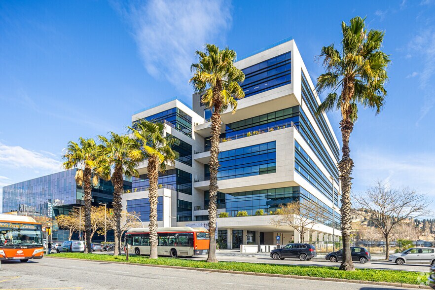 Passeig De La Zona Franca, 28-38, Barcelone, Barcelona à louer - Photo principale - Image 1 de 2