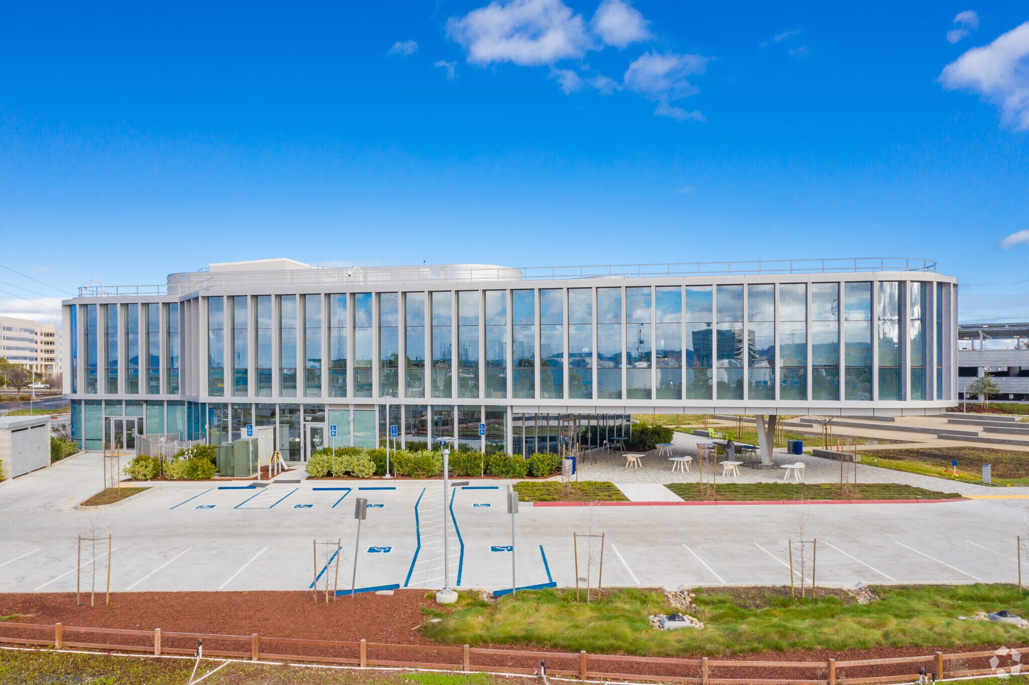 500 Lincoln Centre Dr, Foster City, CA for lease Building Photo- Image 1 of 7