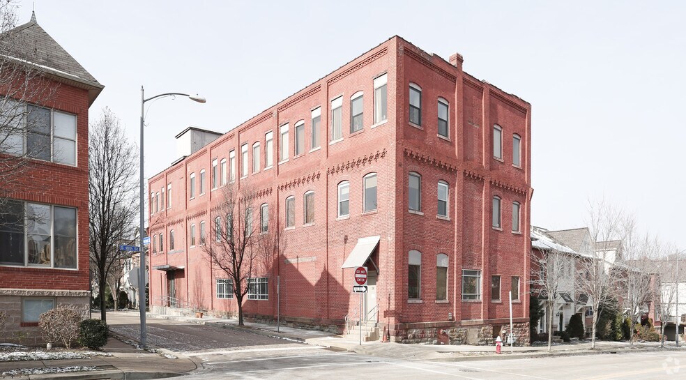 24 S 18th St, Pittsburgh, PA for lease - Primary Photo - Image 1 of 40