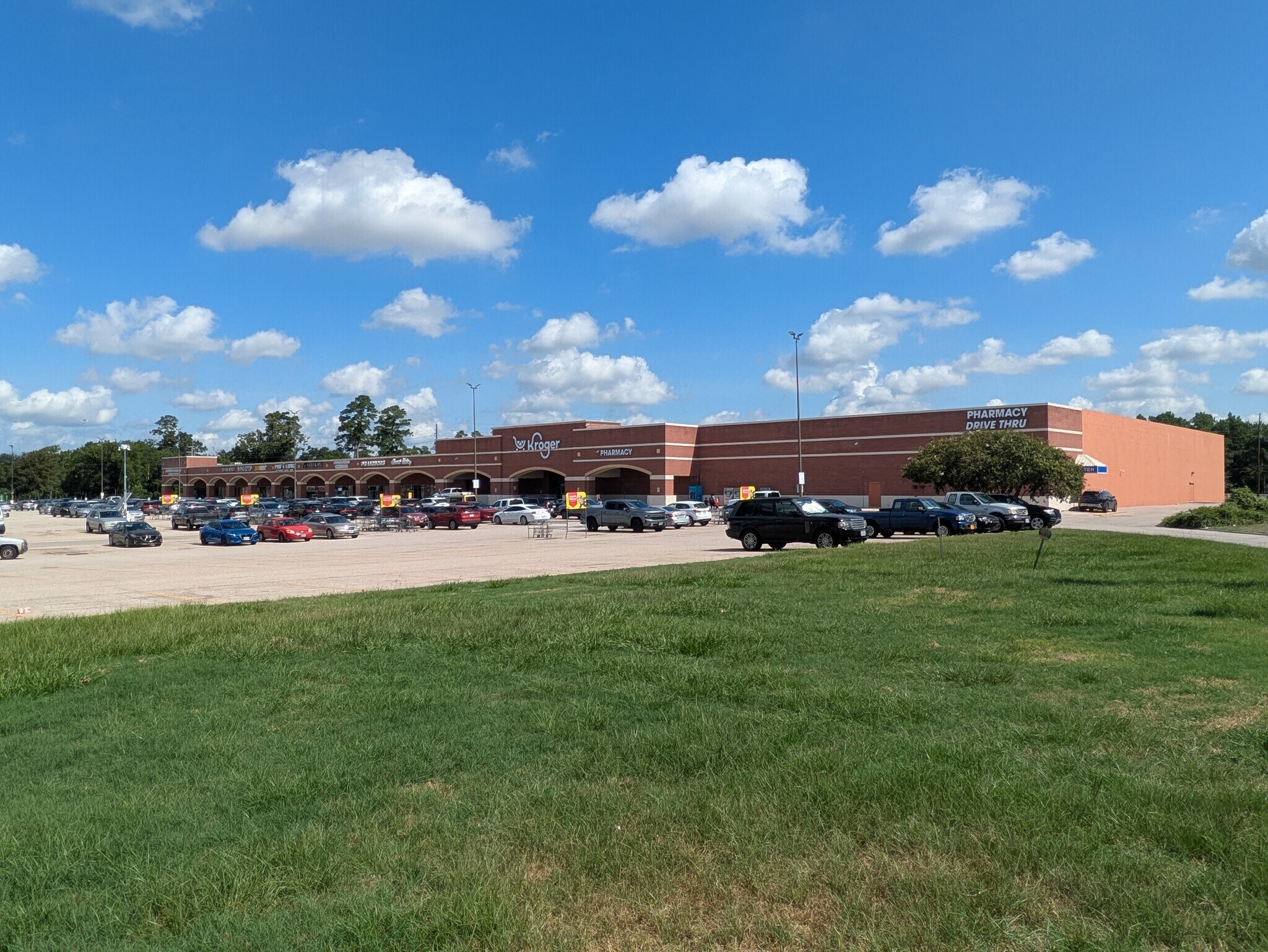 10010 Cypresswood Dr, Houston, TX à louer Photo principale- Image 1 de 6