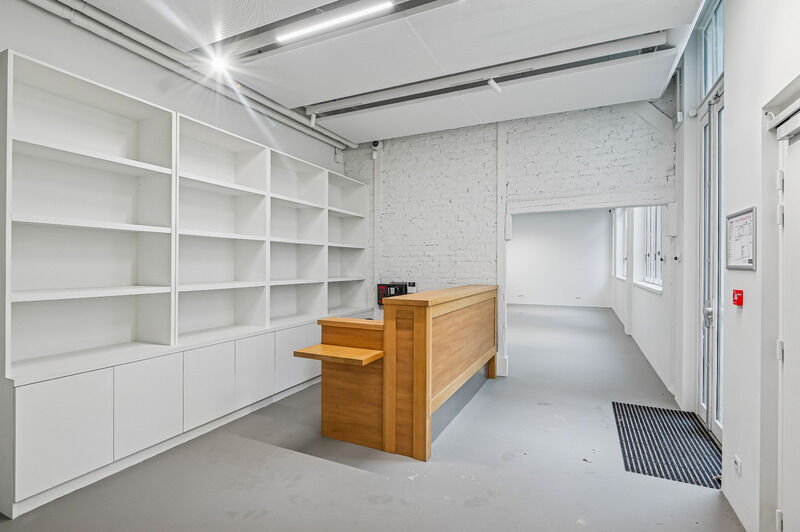 28 Rue Pascal, Paris for sale - Interior Photo - Image 2 of 16