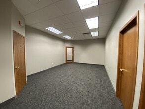 2525 E Rosser Ave, Bismarck, ND for lease Building Photo- Image 2 of 9