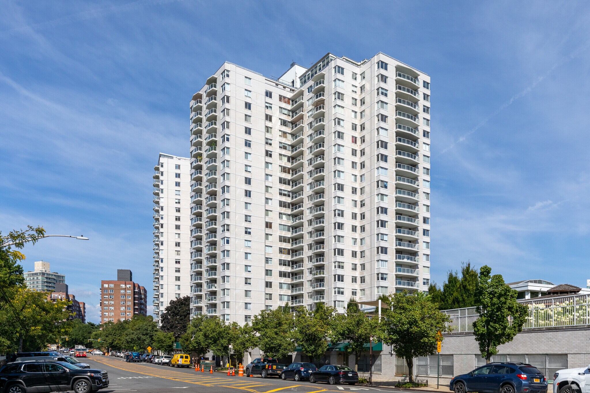 3333 Henry Hudson Pky W, Bronx, NY à louer Photo du bâtiment- Image 1 de 7