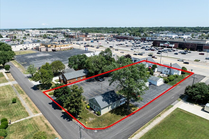 7158 Transit Rd, Buffalo, NY à vendre - Photo du bâtiment - Image 2 de 39
