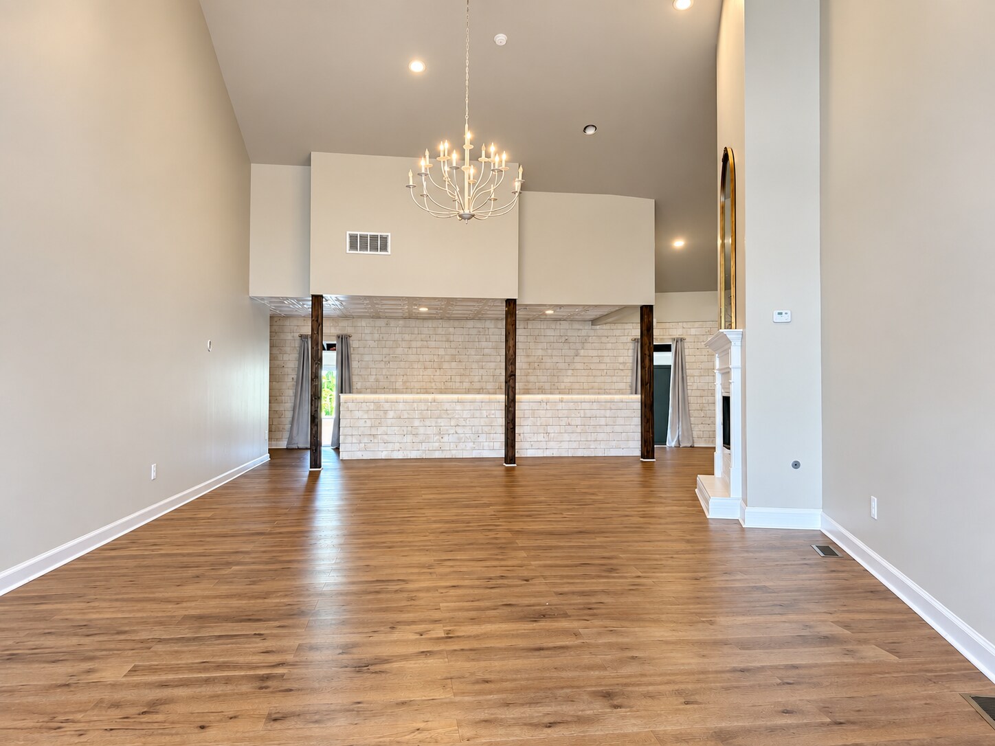 3111-3131 Robbins Rd, Springfield, IL à louer Photo intérieure- Image 1 de 14