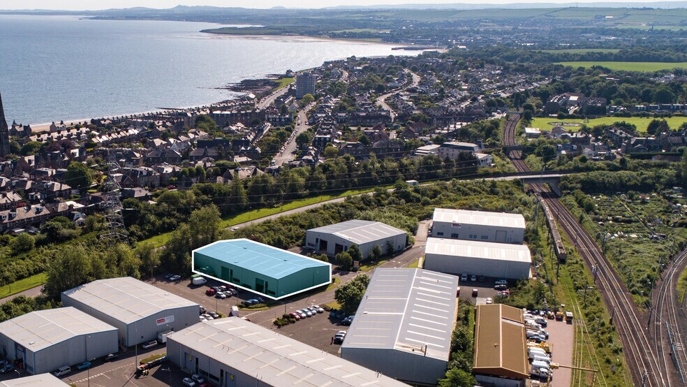 240-242 Sir Harry Lauder Rd, Edinburgh à louer - Photo du bâtiment - Image 3 de 6