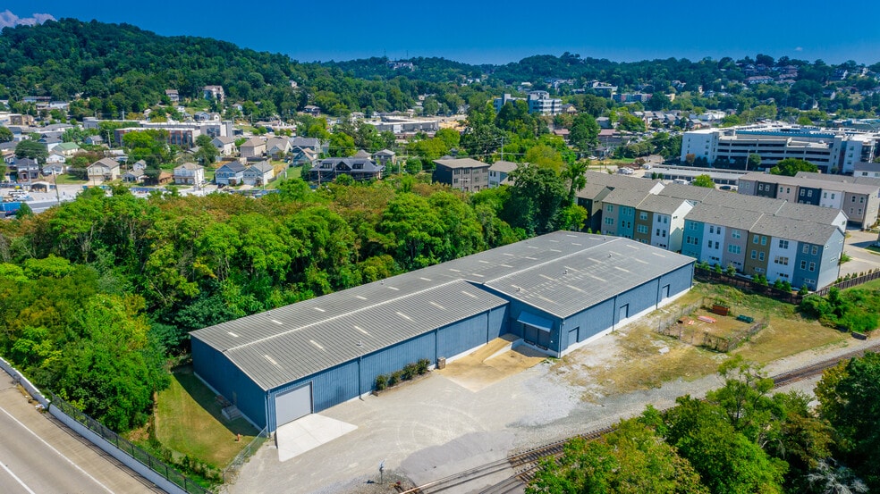 200 Powercorp Dr, Chattanooga, TN for lease - Building Photo - Image 1 of 23