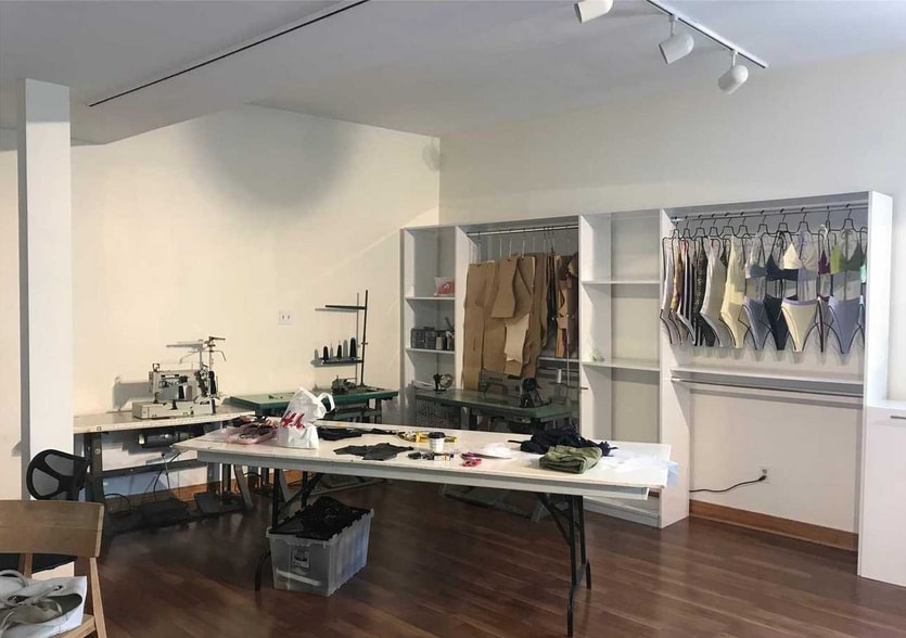 100-102 Harbord St, Toronto, ON for lease - Interior Photo - Image 3 of 3