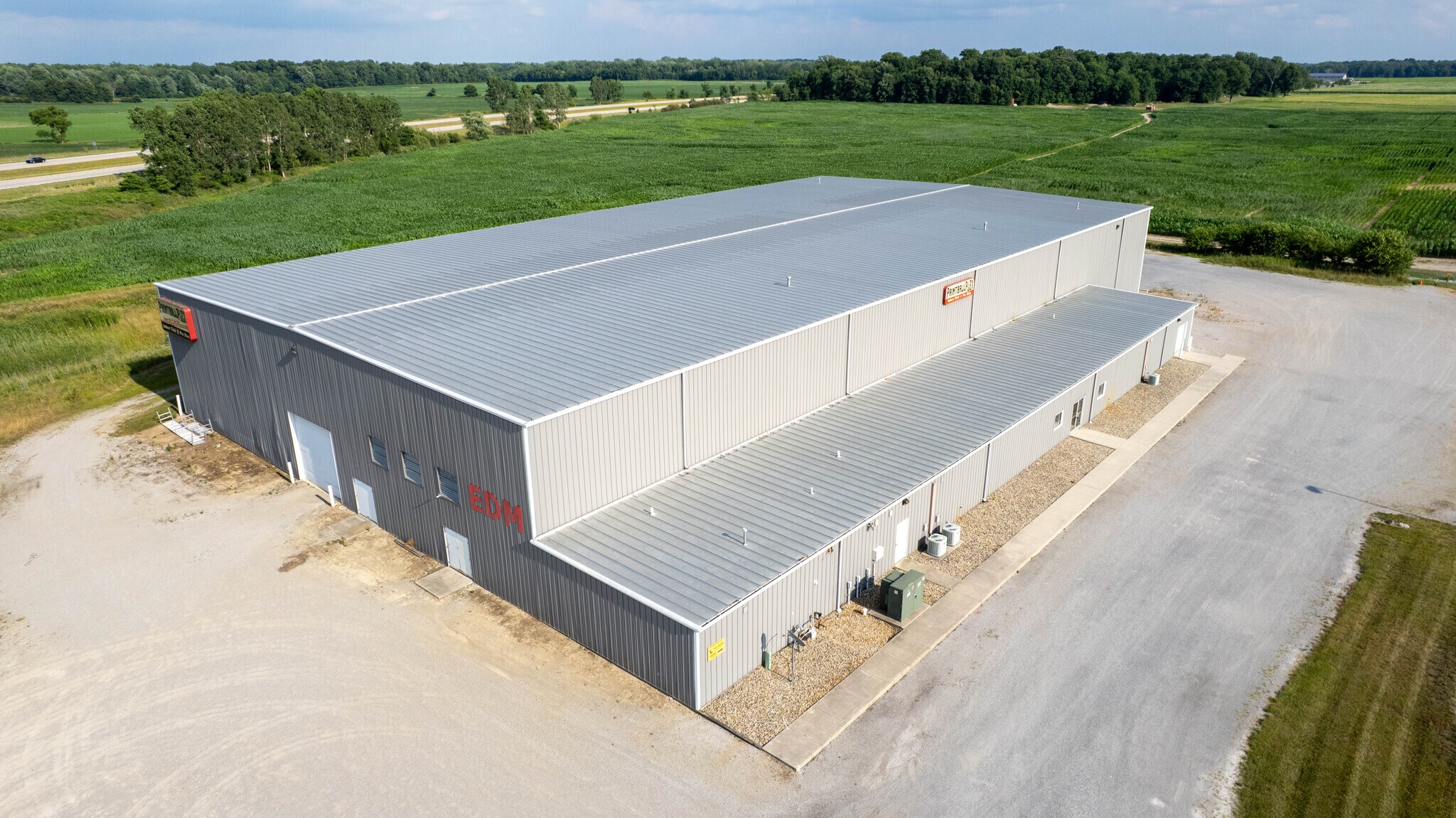 6485 Merchants Dr, Laotto, IN à vendre Photo du bâtiment- Image 1 de 1