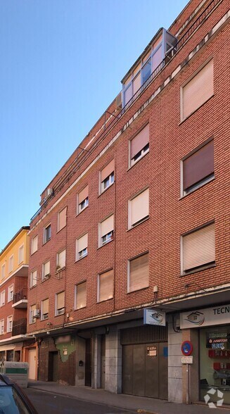 Immeuble residentiel dans Talavera de la Reina, Toledo à vendre - Photo du bâtiment - Image 2 de 2