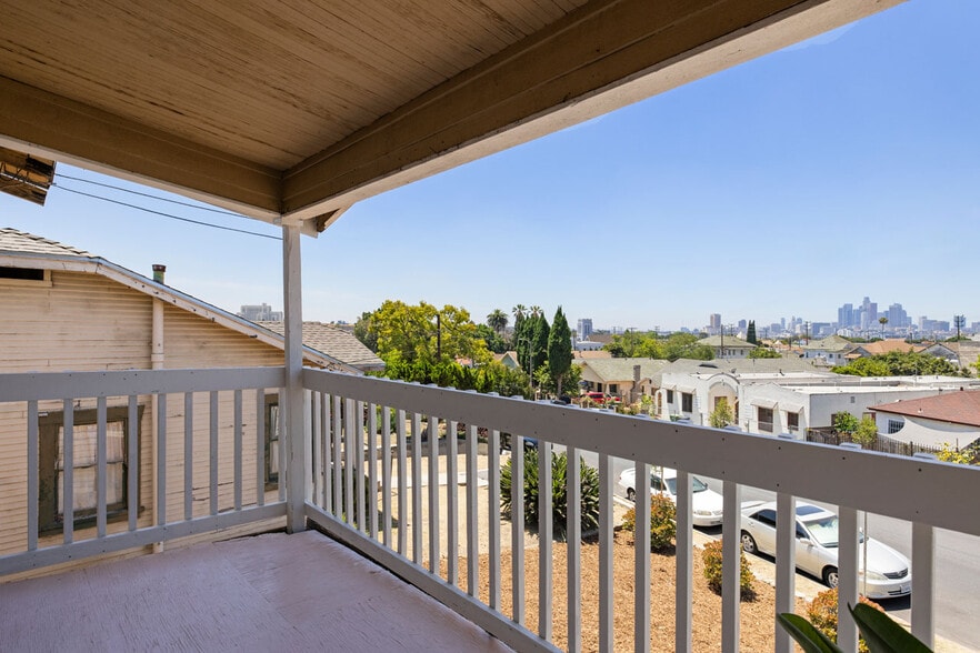 3010 Minnesota St, Los Angeles, CA for sale - Building Photo - Image 2 of 16