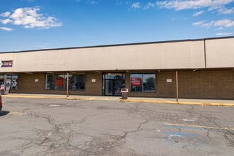 2211 Niagara St, Buffalo, NY à louer Photo intérieure- Image 1 de 18