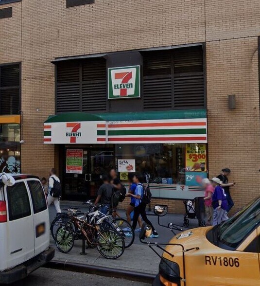 2565 Broadway, New York, NY à louer - Photo du bâtiment - Image 3 de 13