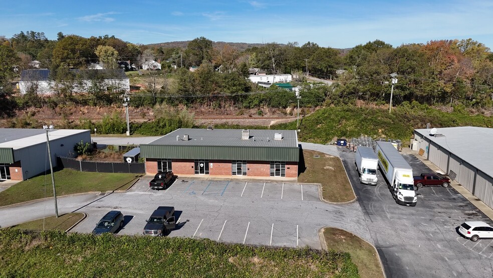 1435 Rutherford Rd, Greenville, SC for lease - Building Photo - Image 2 of 13