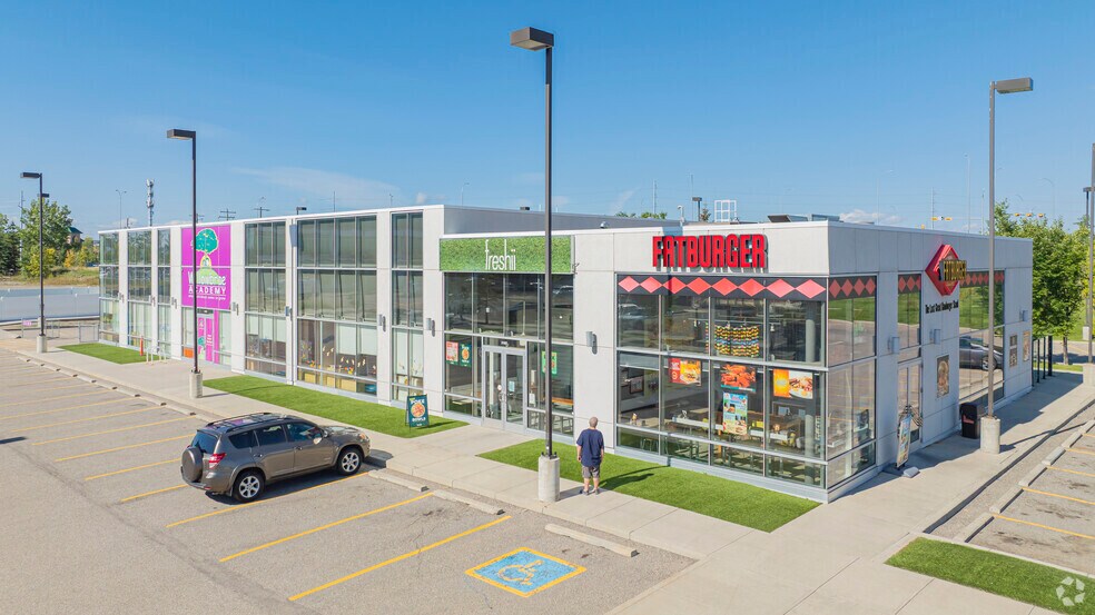 15 Sunpark Plz SE, Calgary, AB à vendre - Photo principale - Image 1 de 1