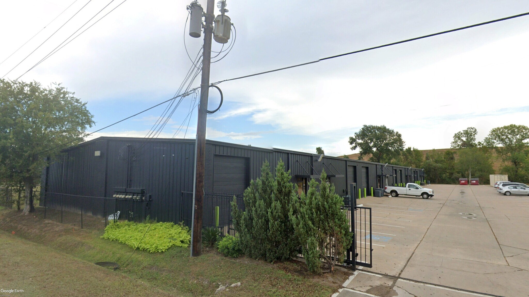 8850 Windfern Rd, Houston, TX à louer Photo du bâtiment- Image 1 de 13