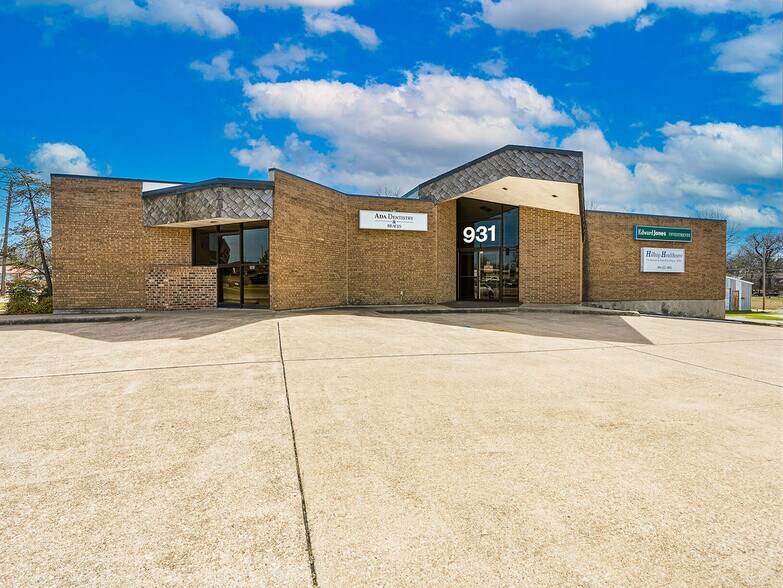 931 Arlington St, Ada, OK à vendre - Photo du bâtiment - Image 2 de 33
