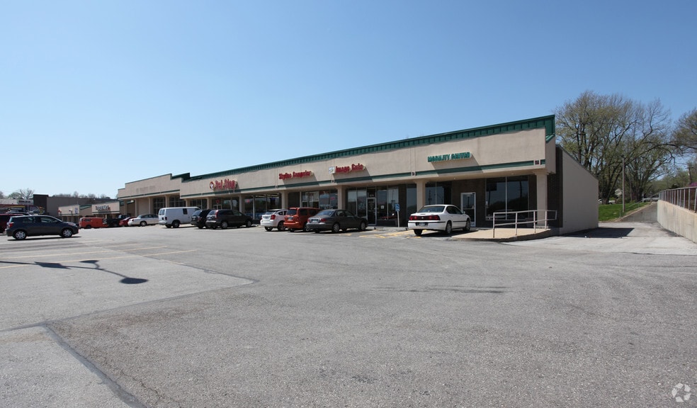 6210-6236 Nieman Rd, Shawnee, KS for lease - Primary Photo - Image 2 of 3