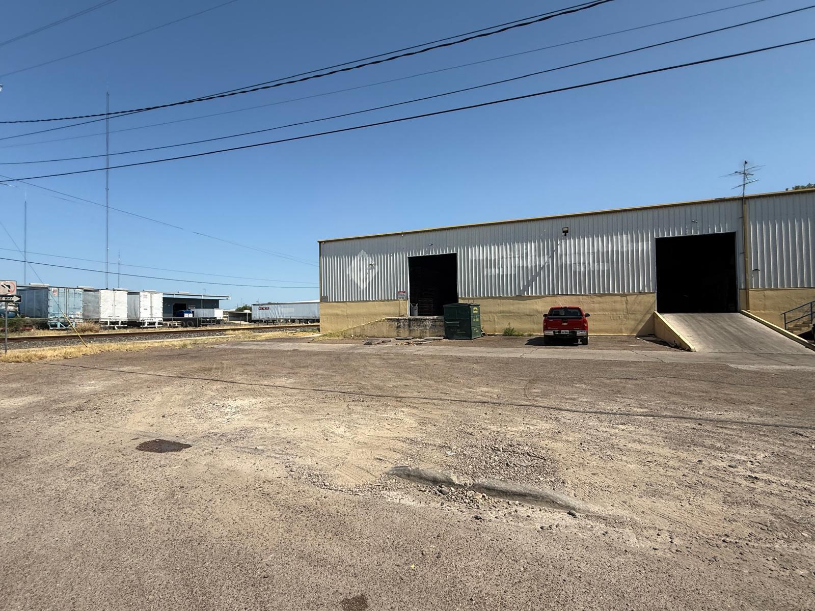 2303 Santa Rita Ave, Laredo, TX for lease Interior Photo- Image 1 of 5