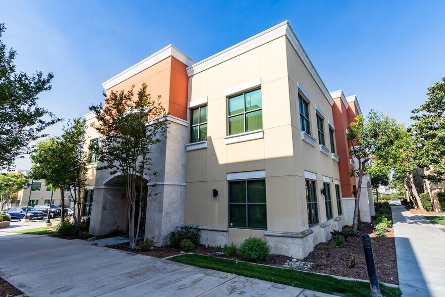 3333 Concours, Ontario, CA à vendre - Photo du bâtiment - Image 3 de 17