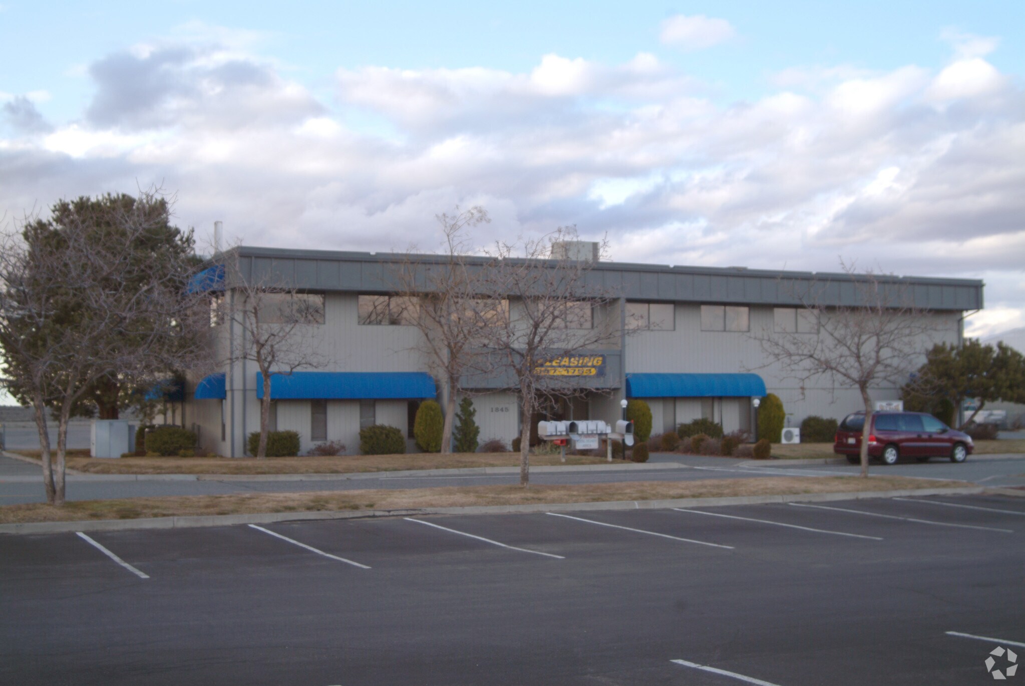 1845 Terminal Ave, Richland, WA à louer Photo principale- Image 1 de 2