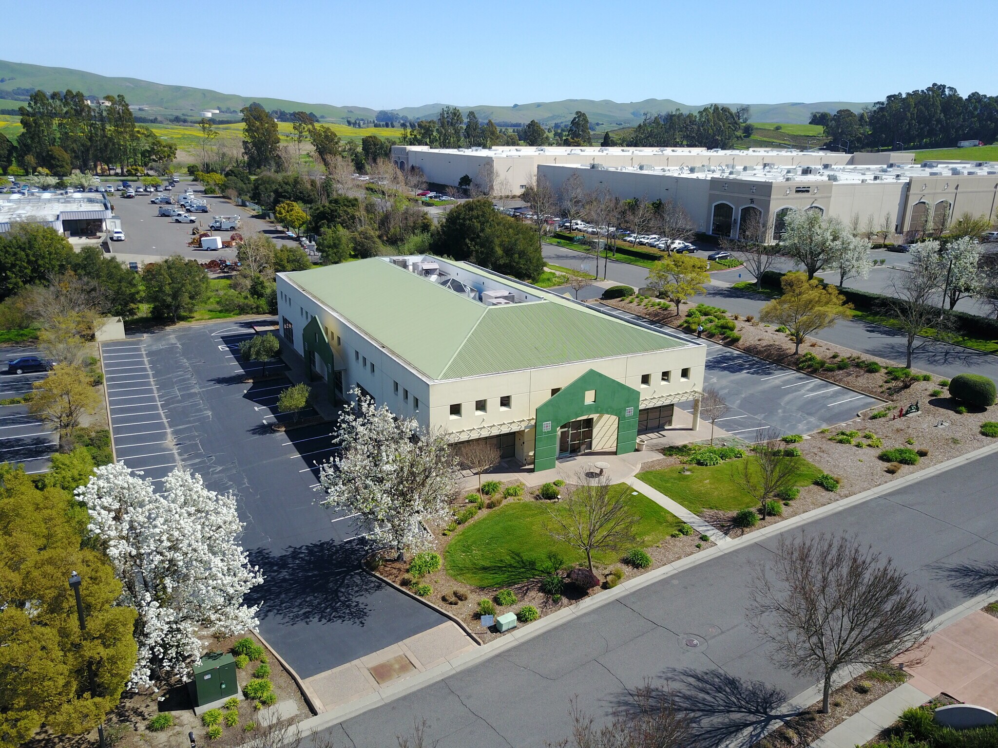 10 Executive Ct, Napa, CA à louer Photo du bâtiment- Image 1 de 11