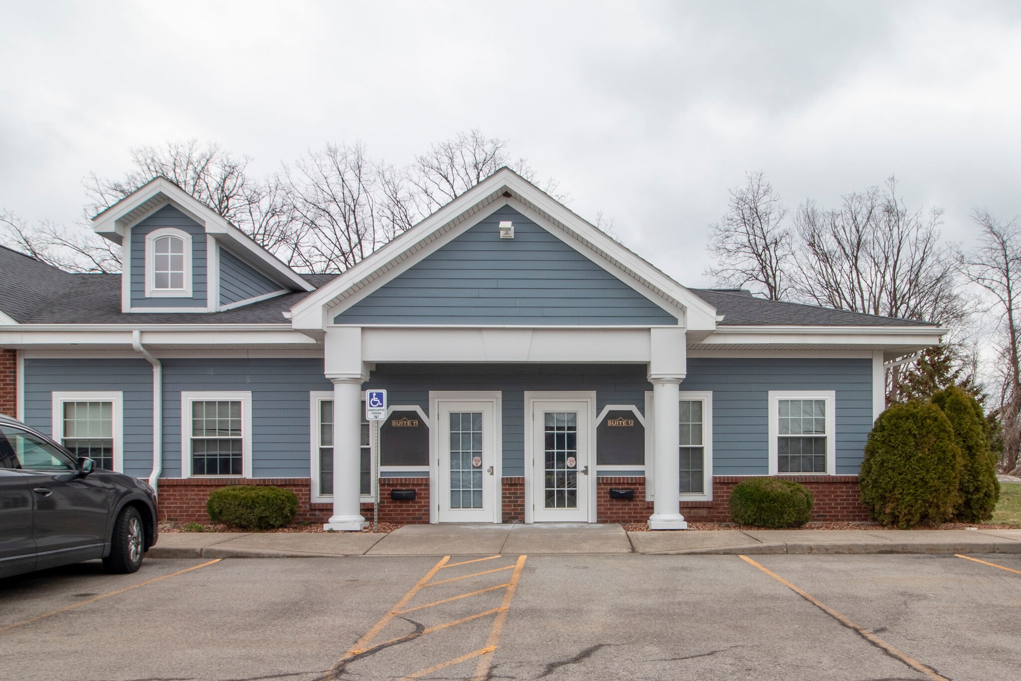 421-481 PENBROOKE Dr, Penfield, NY for lease Building Photo- Image 1 of 43