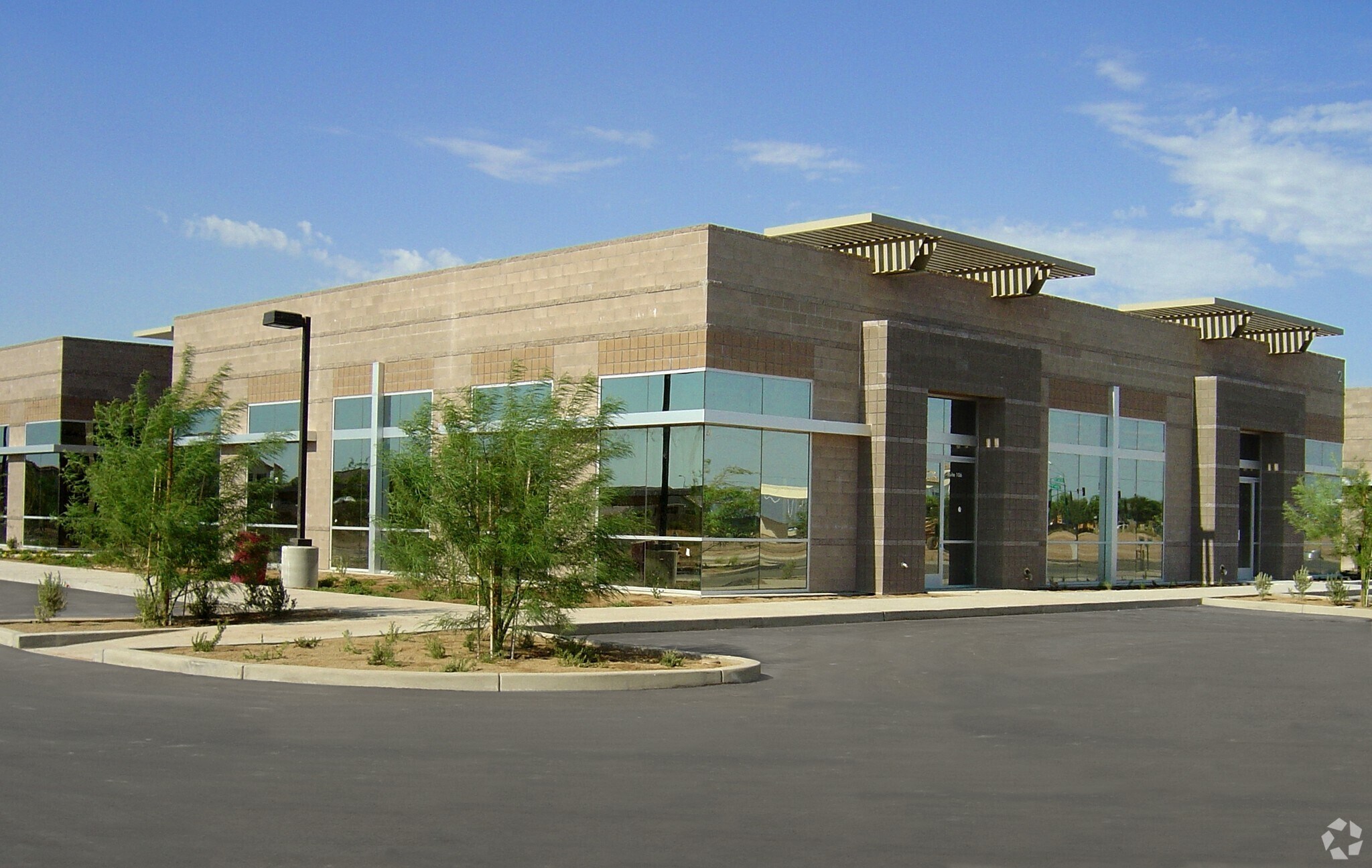 9150 W Indian School Rd, Phoenix, AZ à vendre Photo principale- Image 1 de 14