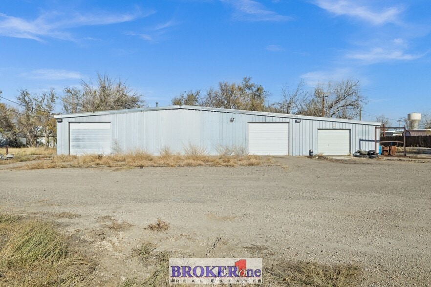 7712 W Yellowstone Hwy, Casper, WY for lease - Primary Photo - Image 1 of 5