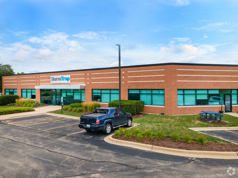 1261-1295 Windham Pky, Romeoville, IL for lease - Building Photo - Image 2 of 9