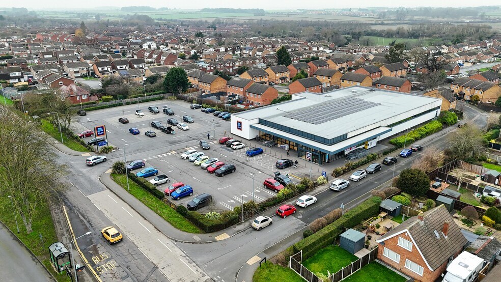 64 Nottingham Rd, Bingham à vendre - Photo du bâtiment - Image 2 de 2