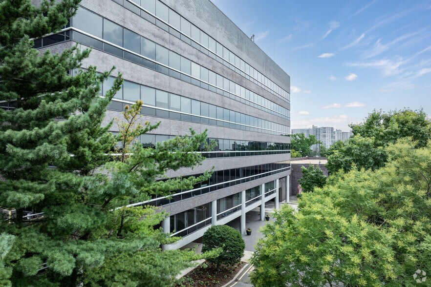 2200 Fletcher Ave, Fort Lee, NJ à louer - Aérien - Image 2 de 17